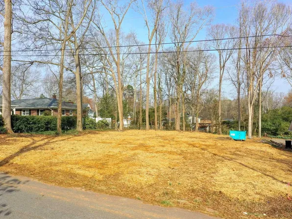 125 Wilbon Cir, Simpsonville, SC 29681