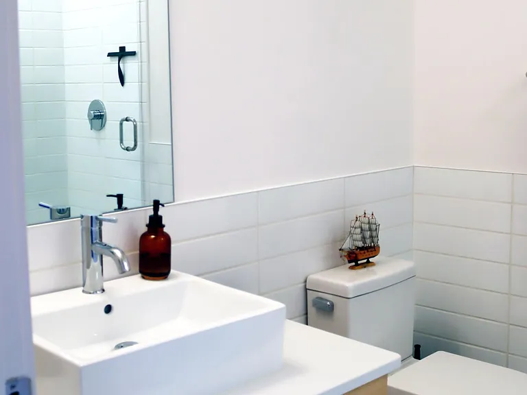 1508 Race St #2R — Photo 17