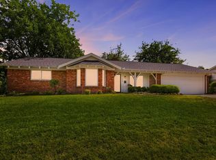 6409 Ems Rd W, Fort Worth, TX 76116