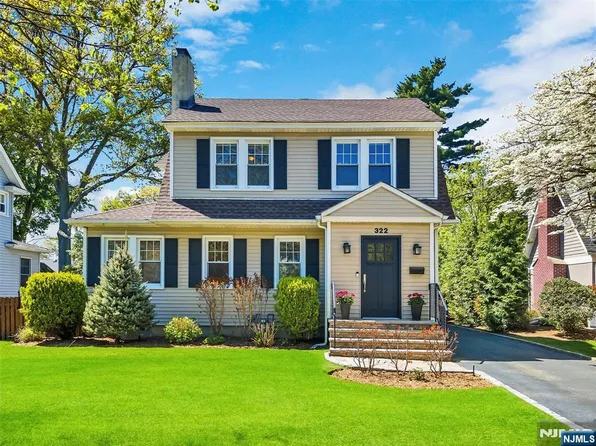 322 Fairfield Ave, Ridgewood, NJ 07450