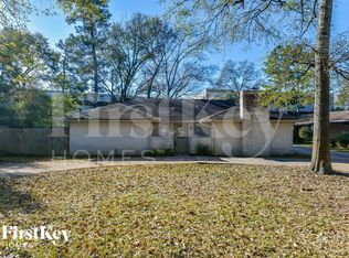 214 Oakwood Dr, Spring, TX 77386