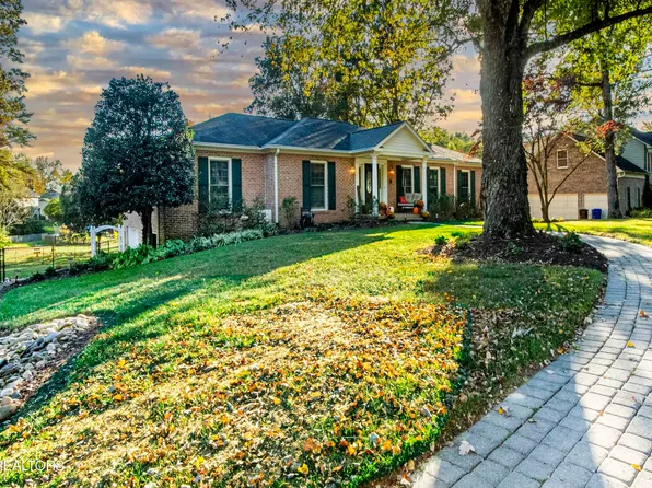 624 Glen Willow Dr, Knoxville, TN 37934
