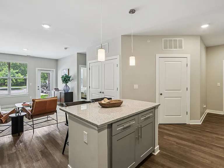 Founders Pointe Apartments — Photo 7