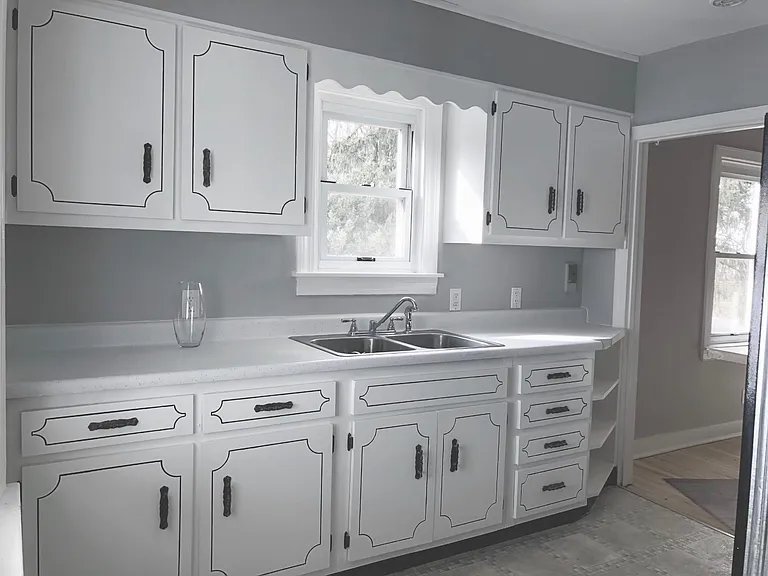 712 Des Moines Ave — Photo 7