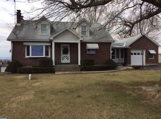 349 Kindt Corner Rd, Leesport, PA 19533