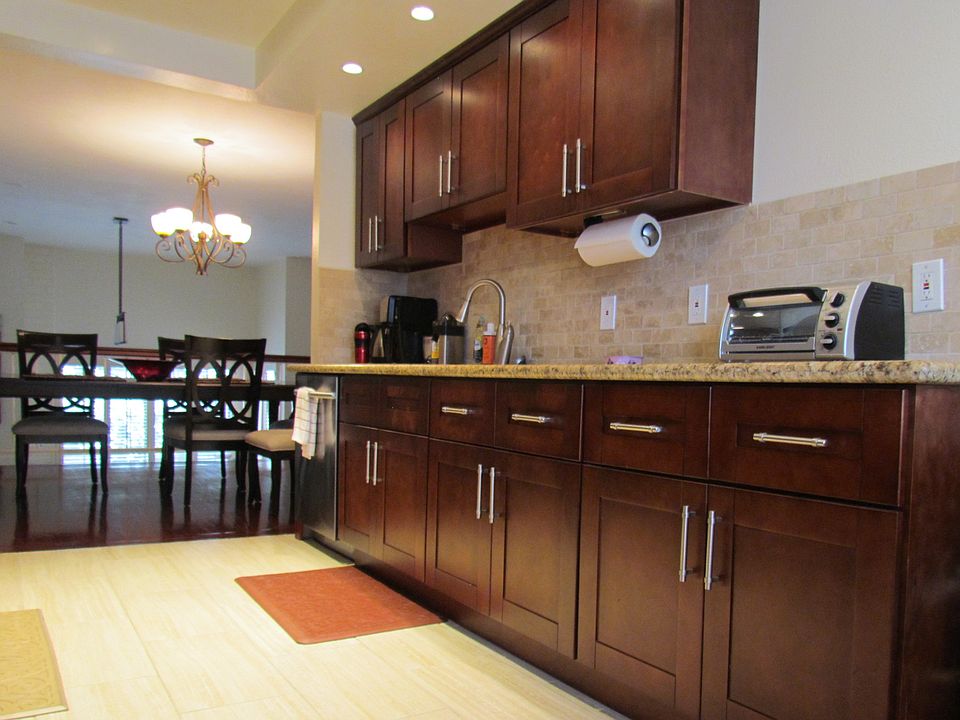 1st image of 17150 Burbank Blvd Unit 28