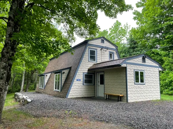 1011 Little Poplar Stream Road, Carrabassett Valley, ME 04947