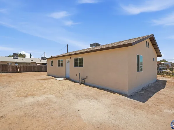 1516 E B St, Brawley, CA 92227