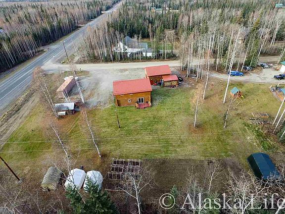 2nd image of 3732 Arapaho Dr