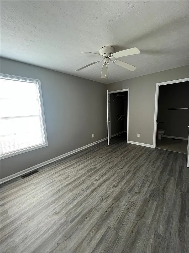 1 bed, 500 sqft, $810 — Photo 4