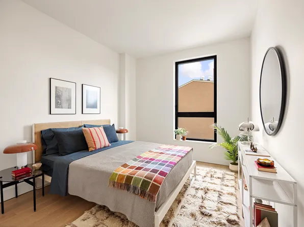 755 Washington Avenue image 7 of 13