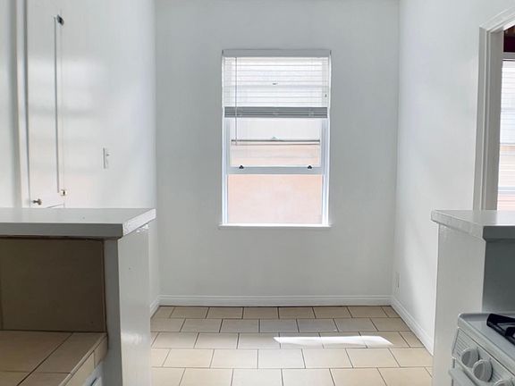 5th image of 1717 N Normandie Ave APT 205