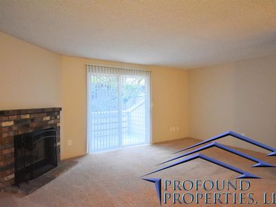 12225 SW Gingham Ln APT C, Beaverton, OR, 97008