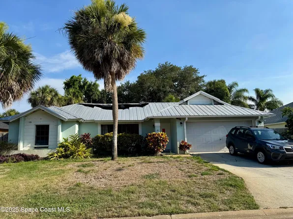 2255 Plantation Dr, Melbourne, FL 32935