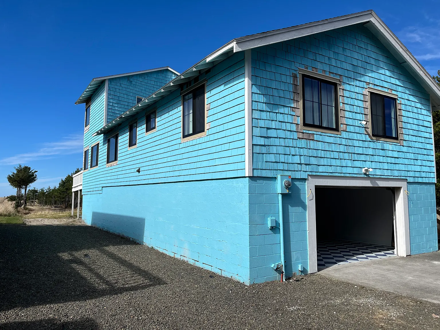 24201 Pacific Way — Photo 2