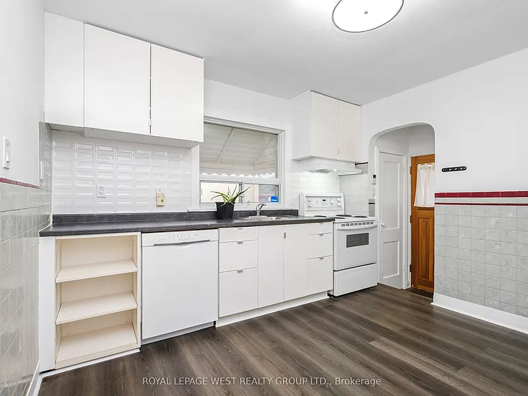 24 Barker Ave — Photo 16