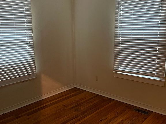 5th image of 1509 Yancey St