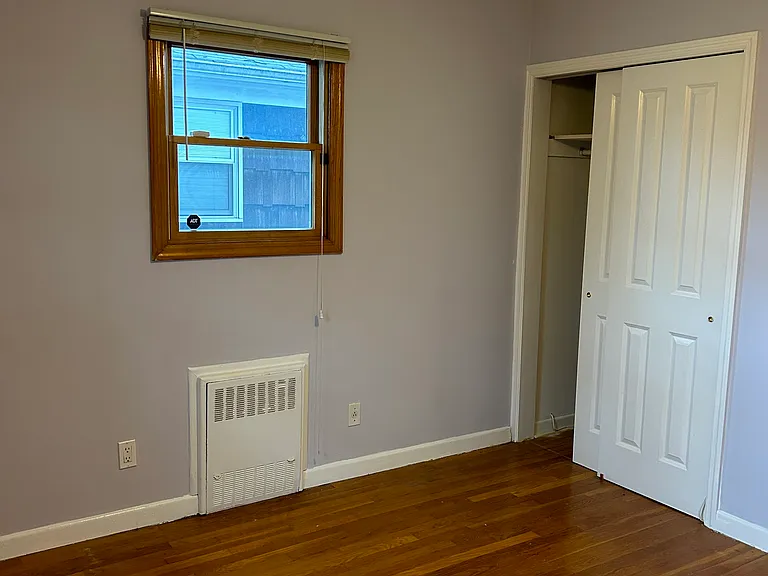 29 Schmidts Ln — Photo 10