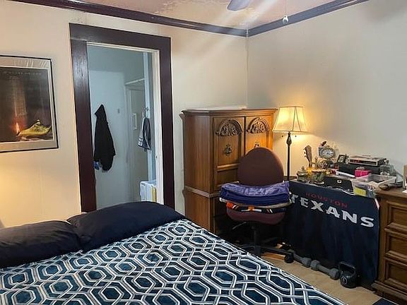5th image of 402 Frisco St