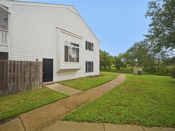 3649 Ship Chandlers Wharf, Virginia Beach, VA 23453