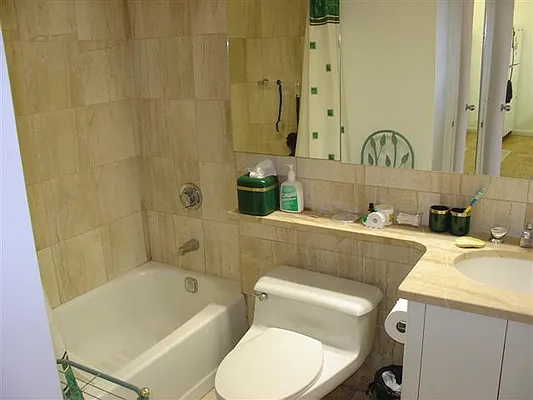 Rented by Luxury Habitat | media 36