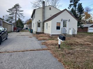 24 Roebuck Ave, Saco, ME 04072