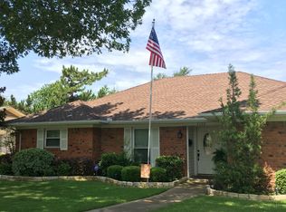 1115 N Waterview Dr, Richardson, TX 75080