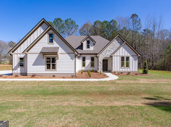 181 Hidden Meadows Dr, Gay, GA 30218