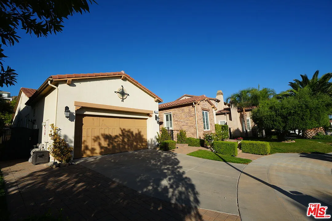 4 bed, 4.0 bath, 3051 sqft, $7,000 — Photo 4