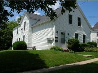 4 Mount Vernon St, Dover, NH 03820