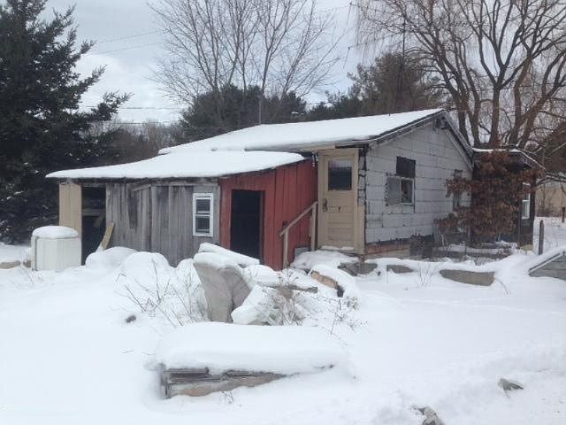 2nd image of 11675 Walnut Ave