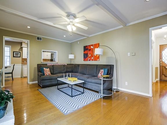 4th image of 1118 Parkhaven Dr