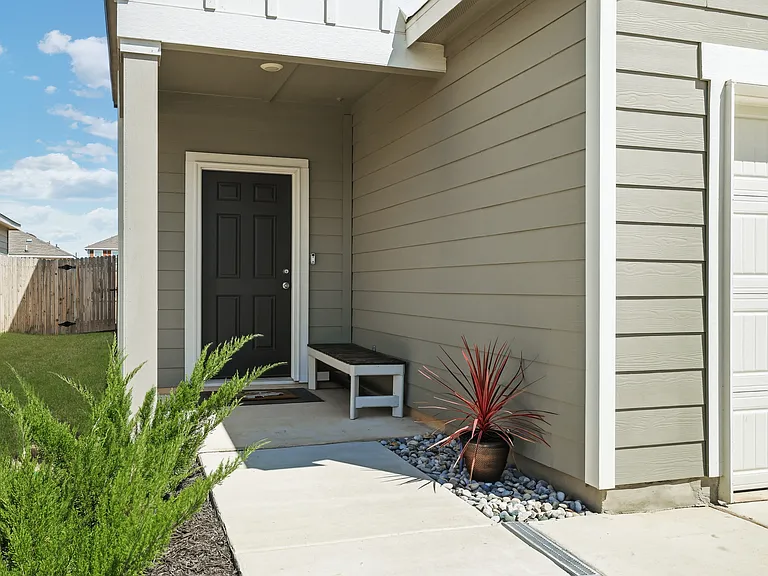 7726 Fern Holw — Photo 2