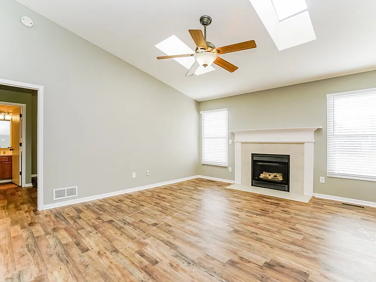 2627 Winningwillow Dr — Photo 6