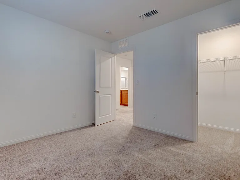 9256 Innot Ave — Photo 24
