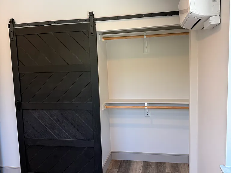 801 Vale View Dr #B — Photo 24