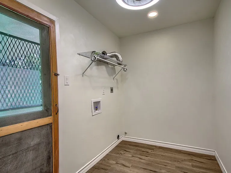 3106 Manila Dr — Photo 24