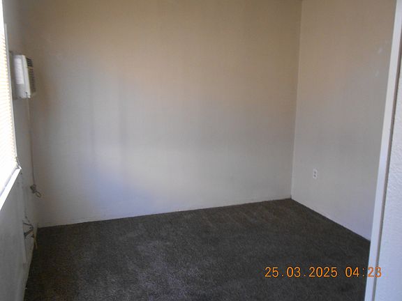 2nd image of 130 S Abbie St
