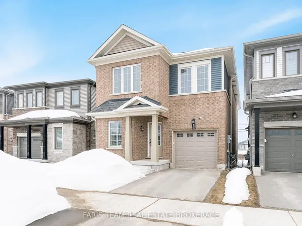 27 Harvest Cres, Barrie, ON L9J 0T3