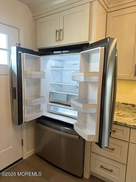 1 bed, 564 sqft, $2,600 — Photo 2
