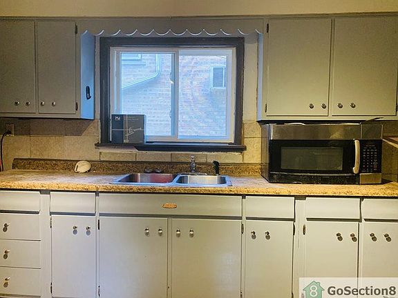 3rd image of 12607 S Lincoln St #1