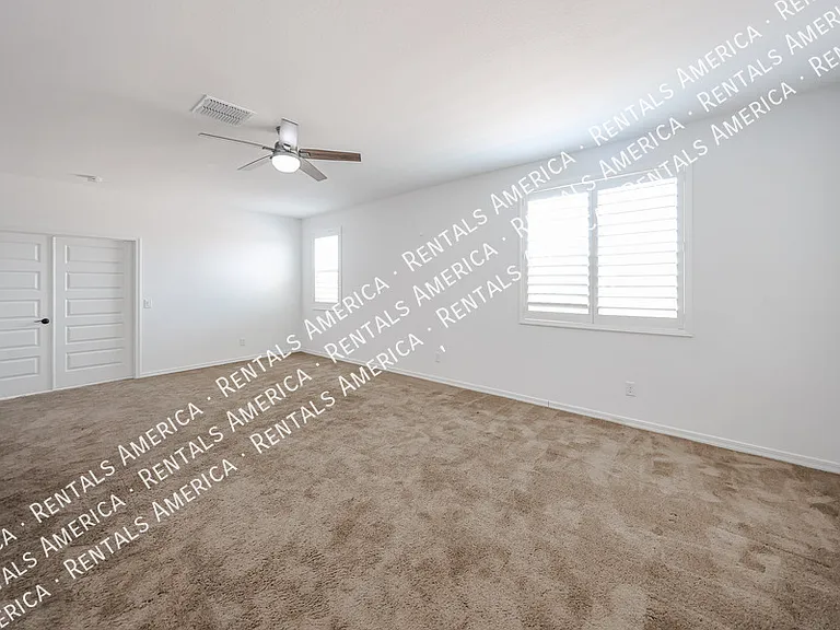13487 N 174th Ave — Photo 35