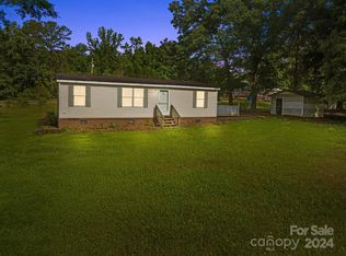 2412 Cimarron Cir, Midland, NC 28107