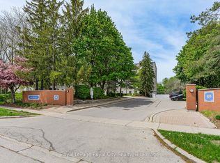 89 Westwood Rd #407, Guelph, ON N1H 7J6