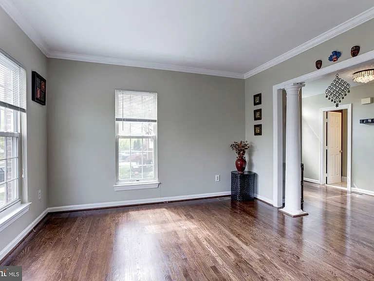 13724 Valley Oak Cir — Photo 9