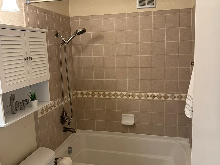 5192 Makati Cir — Photo 15