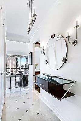 4th image of 200 E 69th St APT 24A