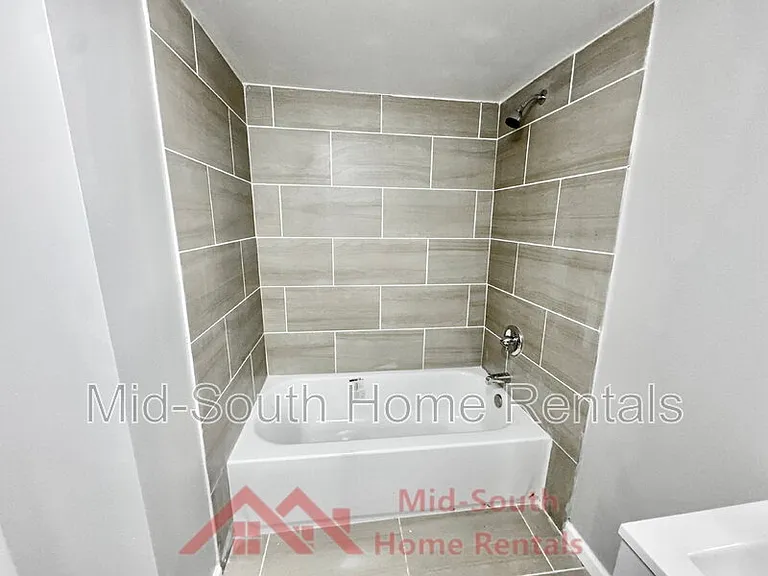 2876 Cela Rd #B — Photo 12