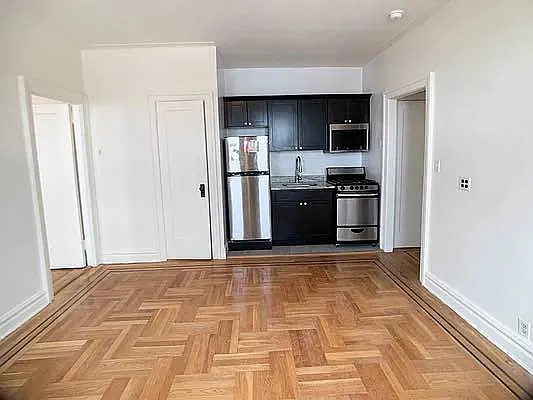 Rented by Station Cities | media 9