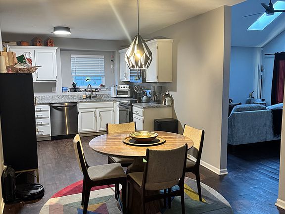 2nd image of 1518 Legend Trail Dr Unit A